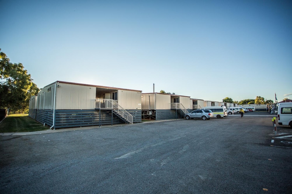LEICHHARDT ACCOMMODATION 31/45