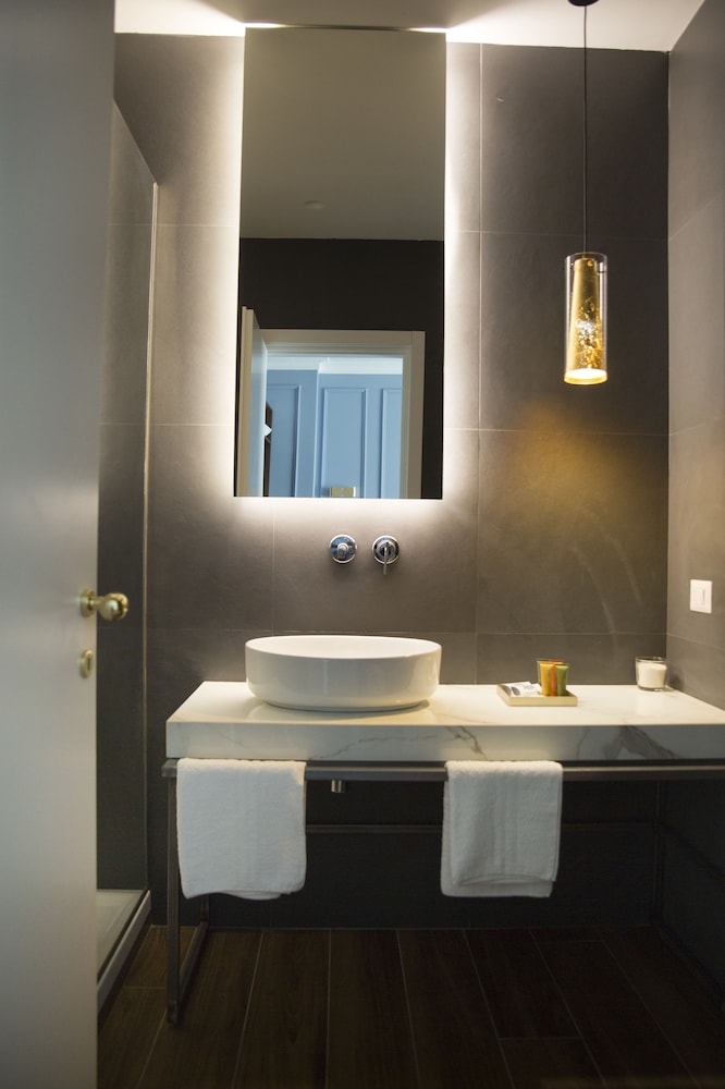 Unicum Roma Suites 50/50
