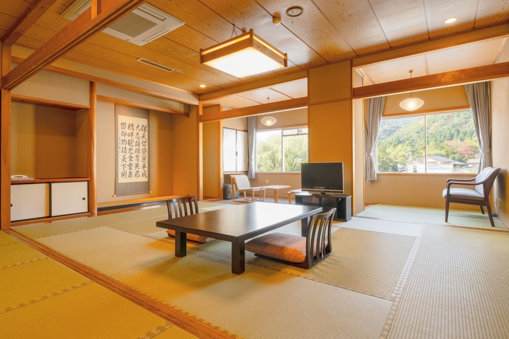 JAPANESE, RUN OF HOUSE, NO VIEW, TATAMI