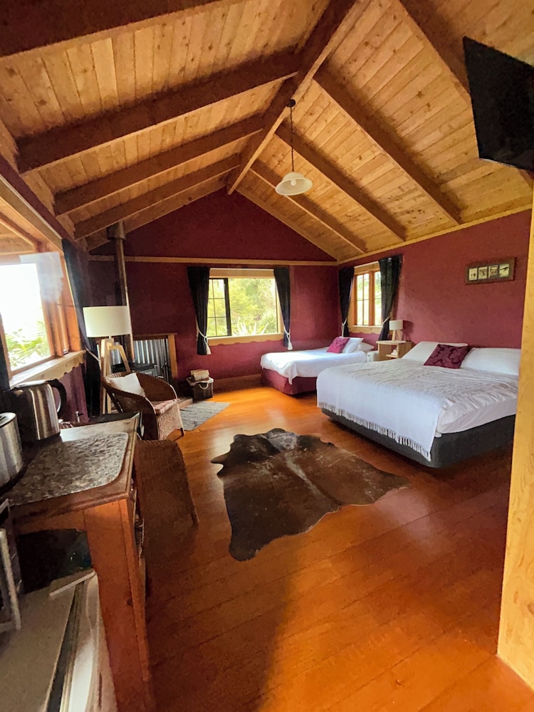 The River Lodge 22/65