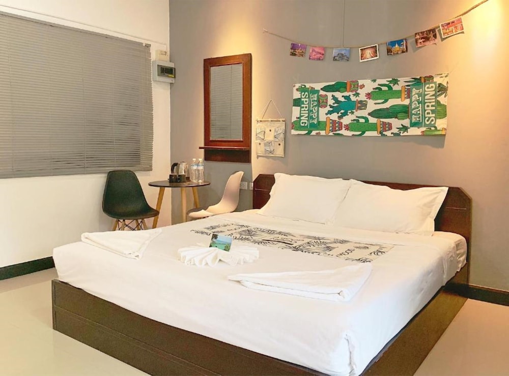 RoomQuest Patong Phuket 31/50