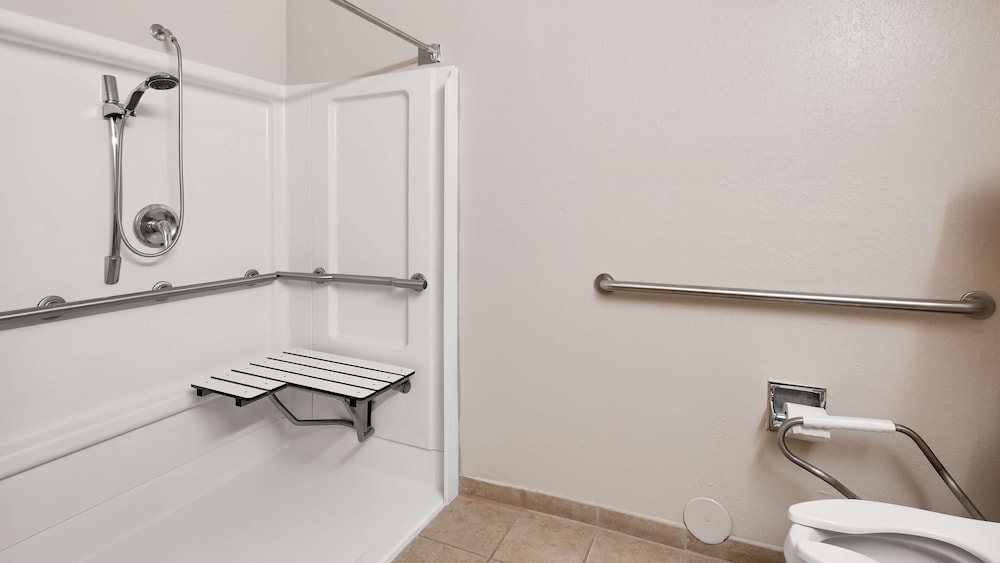 Best Western Executive Inn Latta 15/32