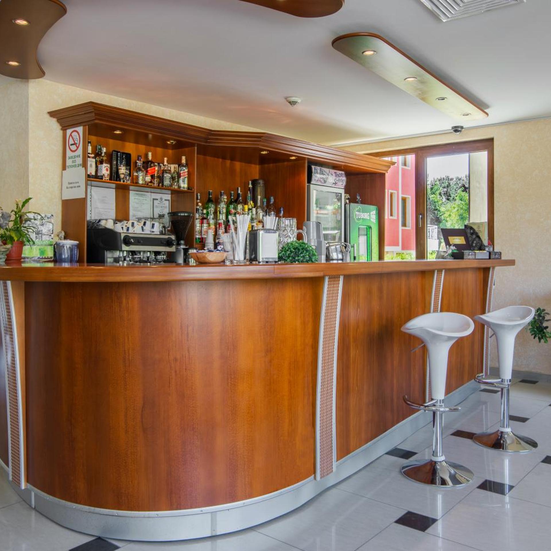 Atlant Hotel 9/50