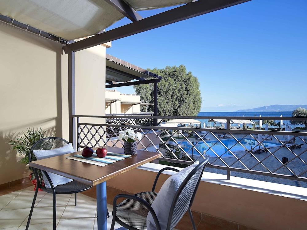 Avantis Suites Hotel 22/50
