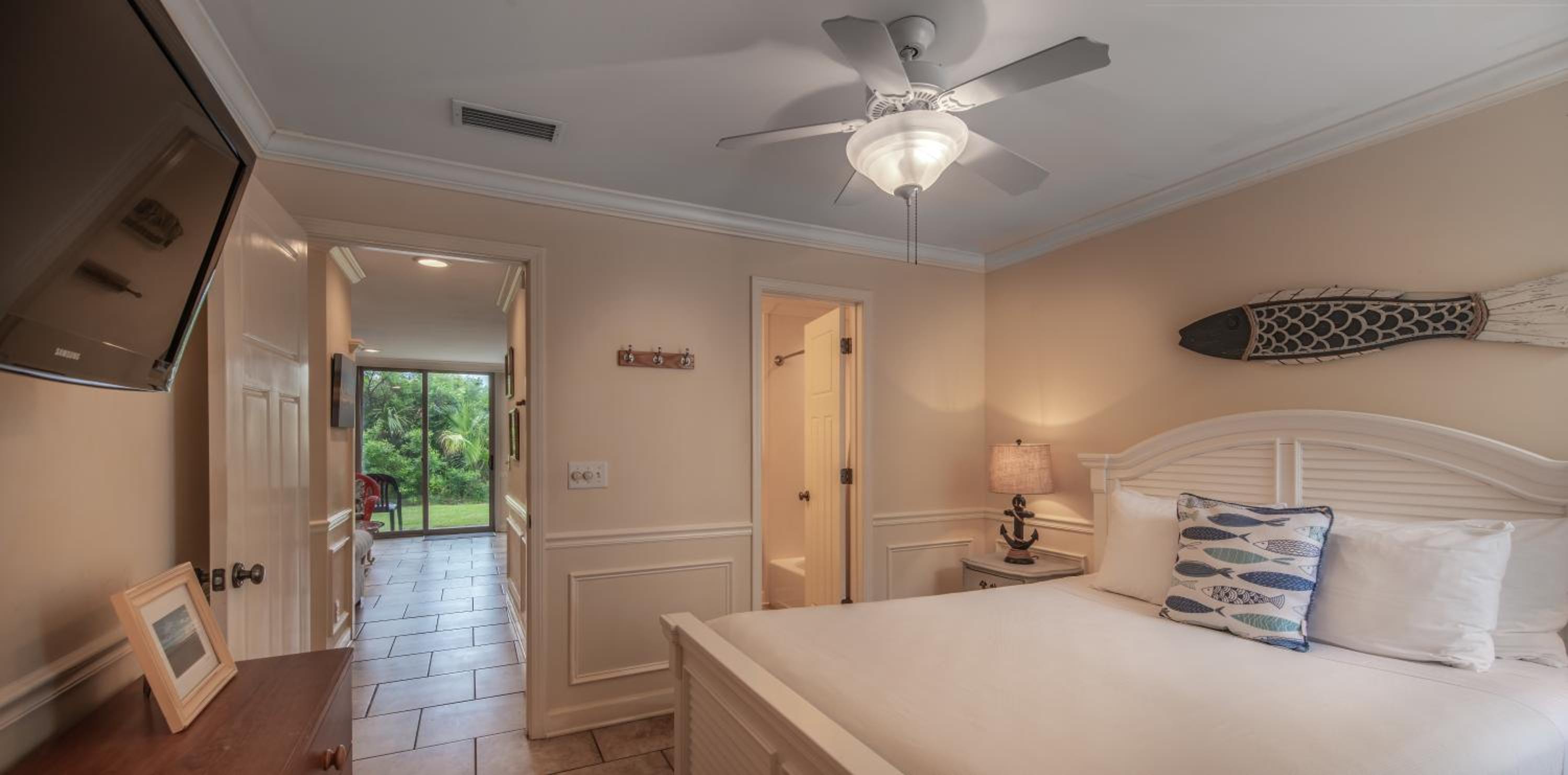 1 Bedroom, Suite, Side Ocean View