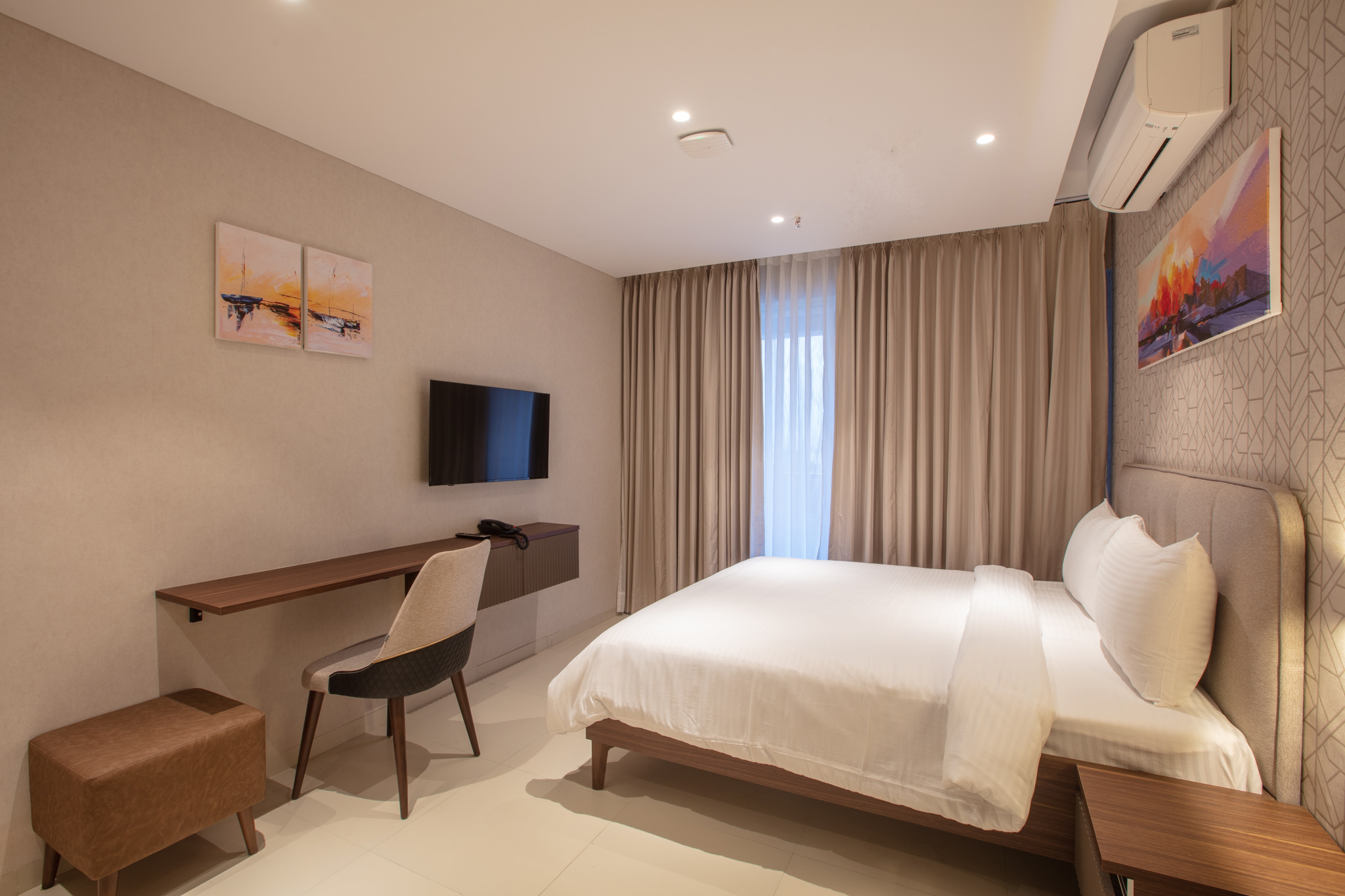 AR Suites Jewels Royale - Koregaon Park NX 9/31