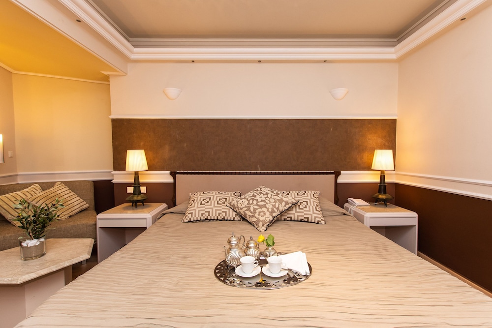 Mati Hotel 39/53