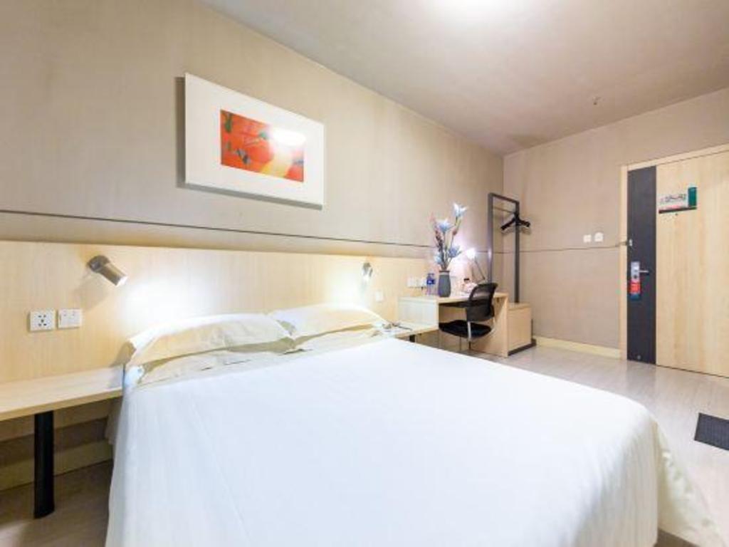 Jinjiang Inn (Xining Wanda Plaza) 20/49