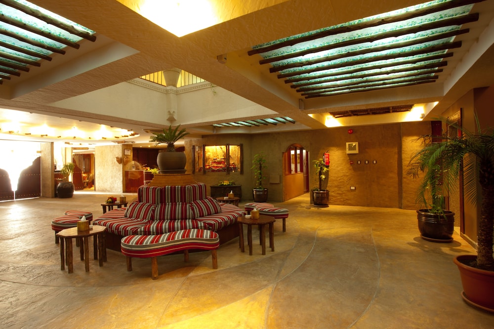 Al Liwan Suites Doha 60/67