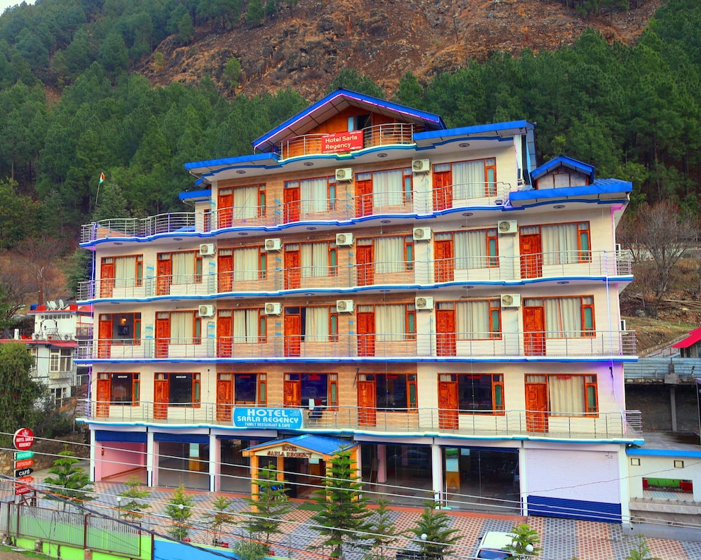 Hotel Sarla Regency 2/47