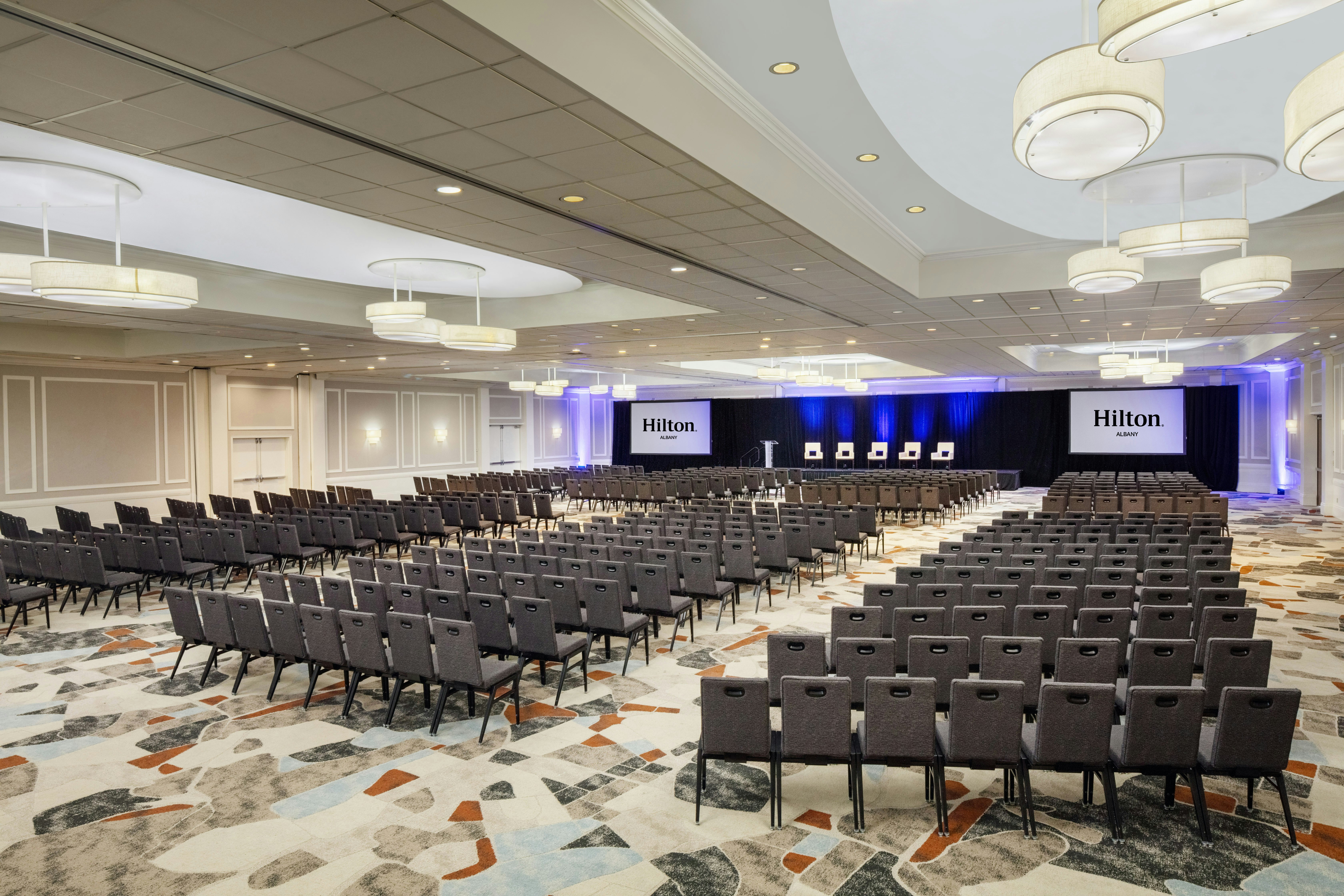 Hilton Albany 73/80