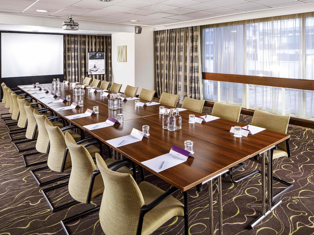 Mercure Manchester Piccadilly 56/70