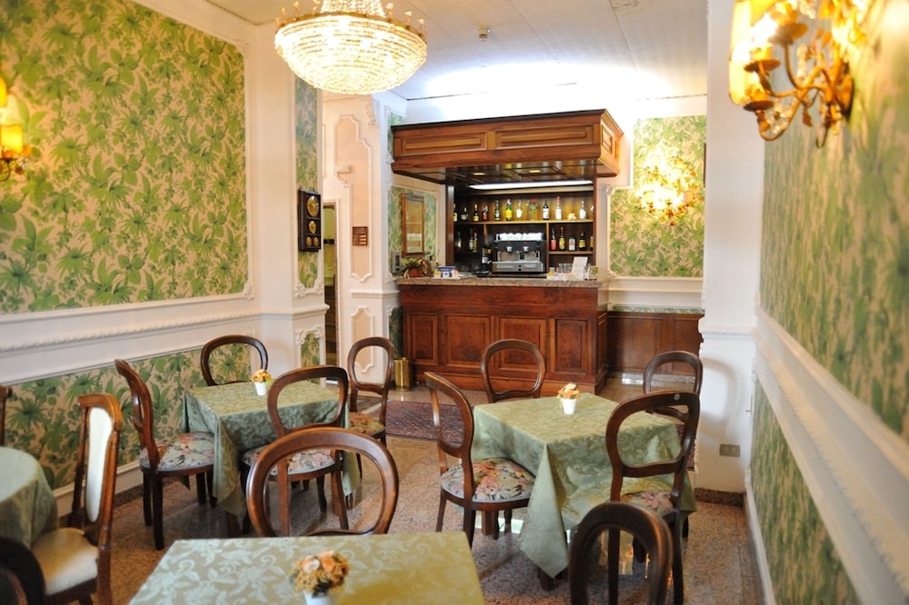 Hotel Savona 56/71