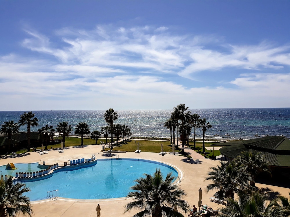 Khayam Garden Beach Resort & Spa 2/61