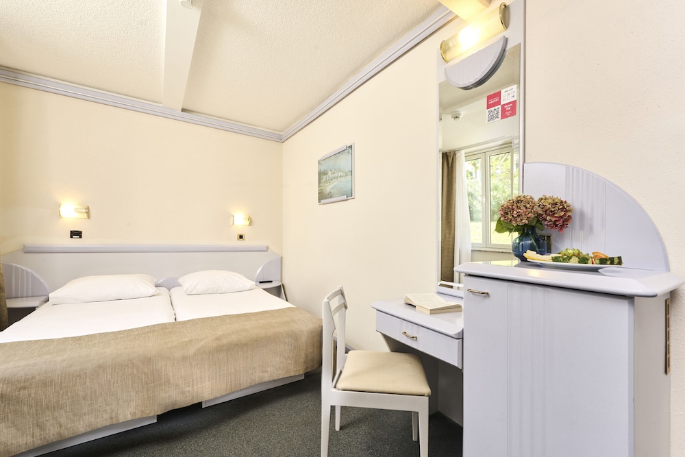 Hotel Plavi Plava Laguna 10/42