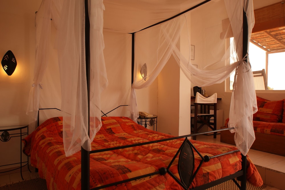 Le Residence Hotel 18/50