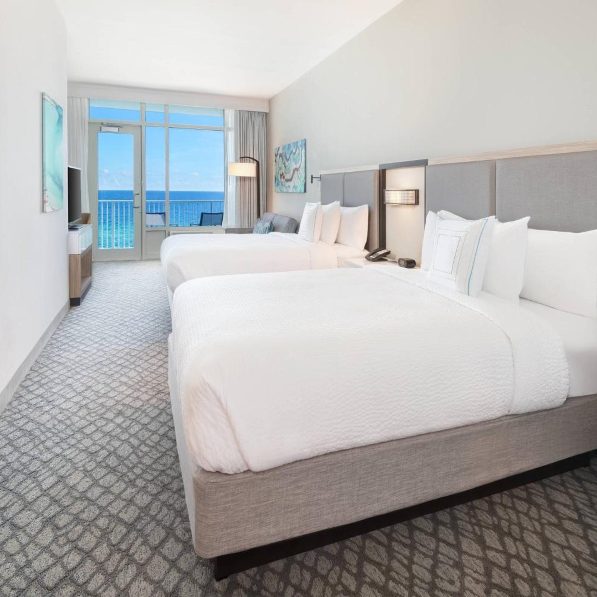 Suite, Bunk Beds, 2 Queen Beds, Beach Front, Sofa