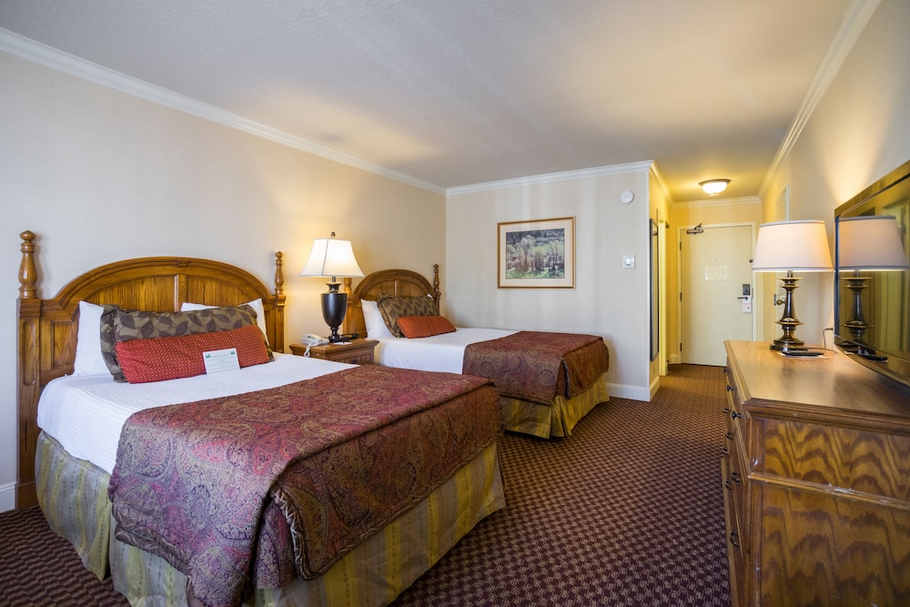Coventry Motor Inn 9/28