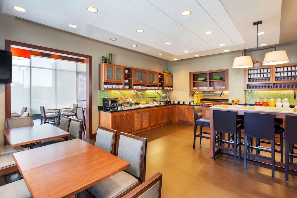 restaurant-cafeteria