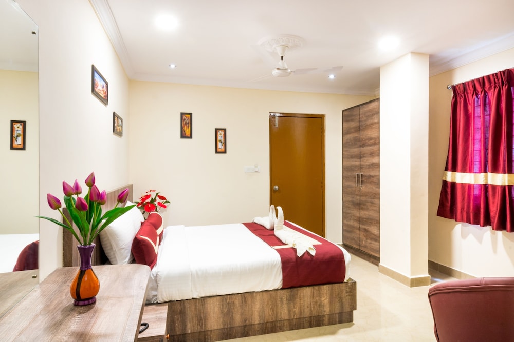 Octave Hotel and Spa Jp Nagar 9/21