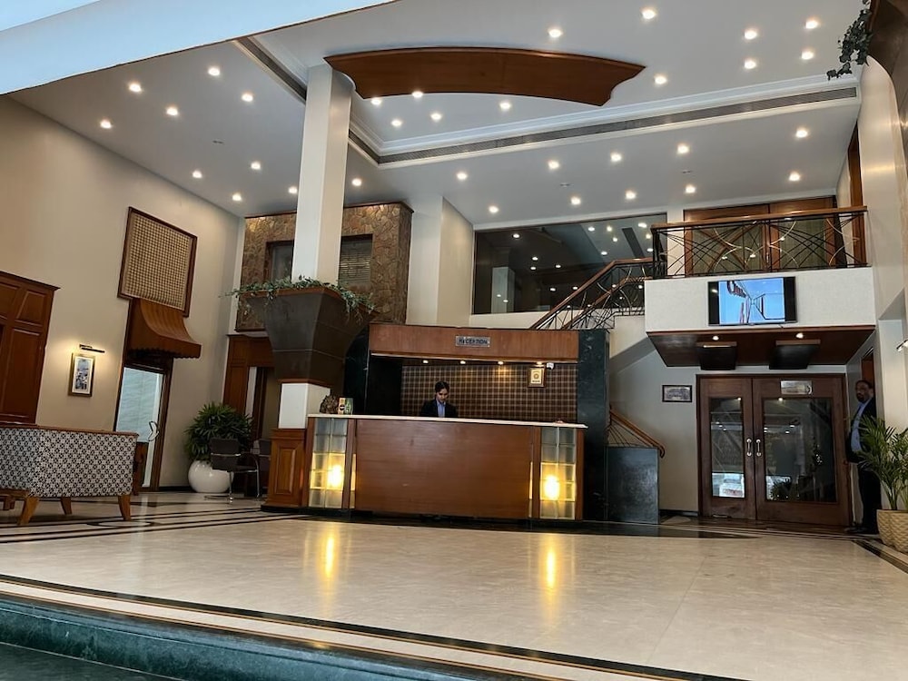 HOTEL RESIDENCY 5/47