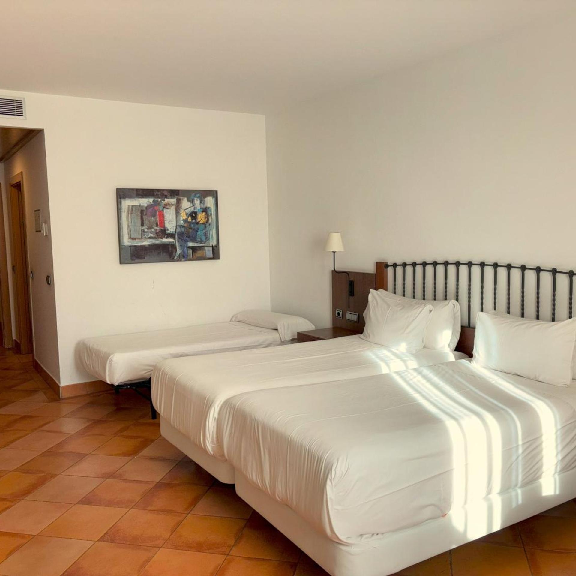 Room, Single Bed