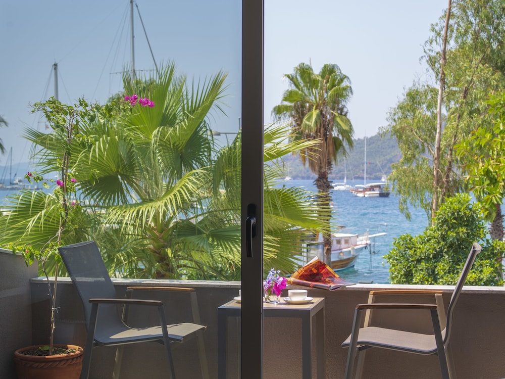 Marina Bay Gocek Hotel 3/33