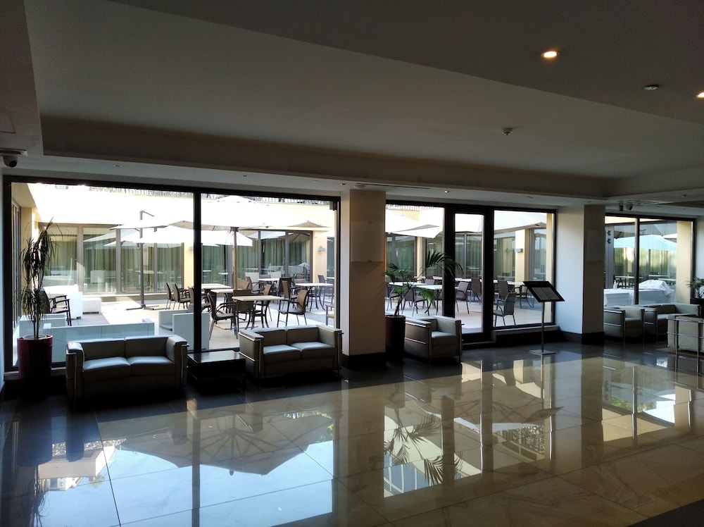 Cardinal Hotel St Peter 26/54