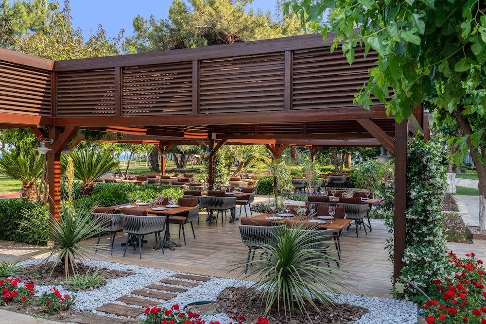 TUI Magic Life Rixos Beldibi +16 in KEMER