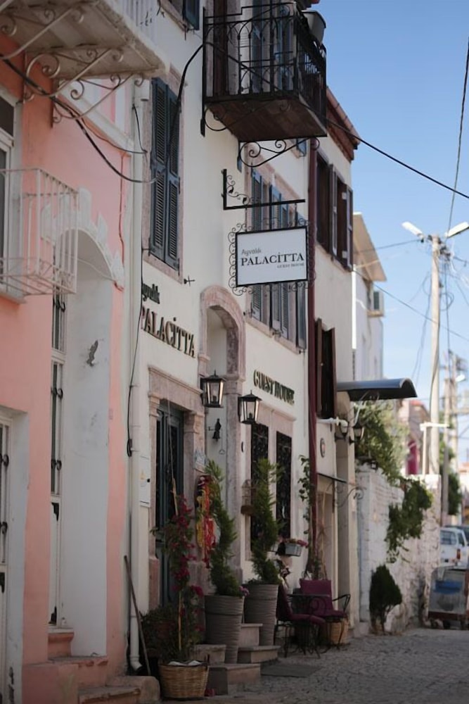 Ayvalik Palacitta Guesthouse 3/22