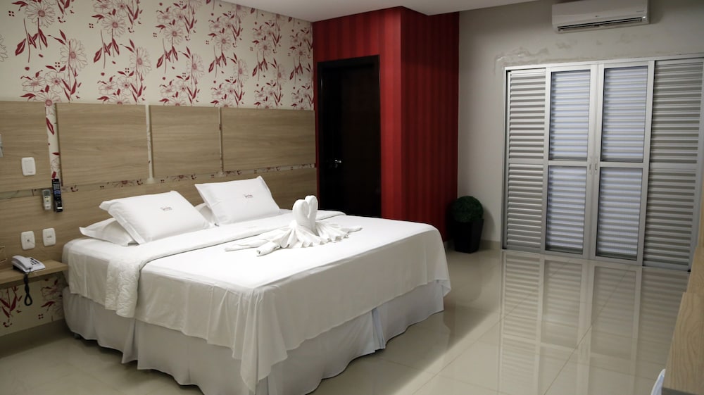 TEZLA HOTEL 17/71