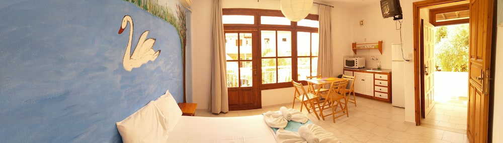 Azalea View Skiathos Studios 45/73