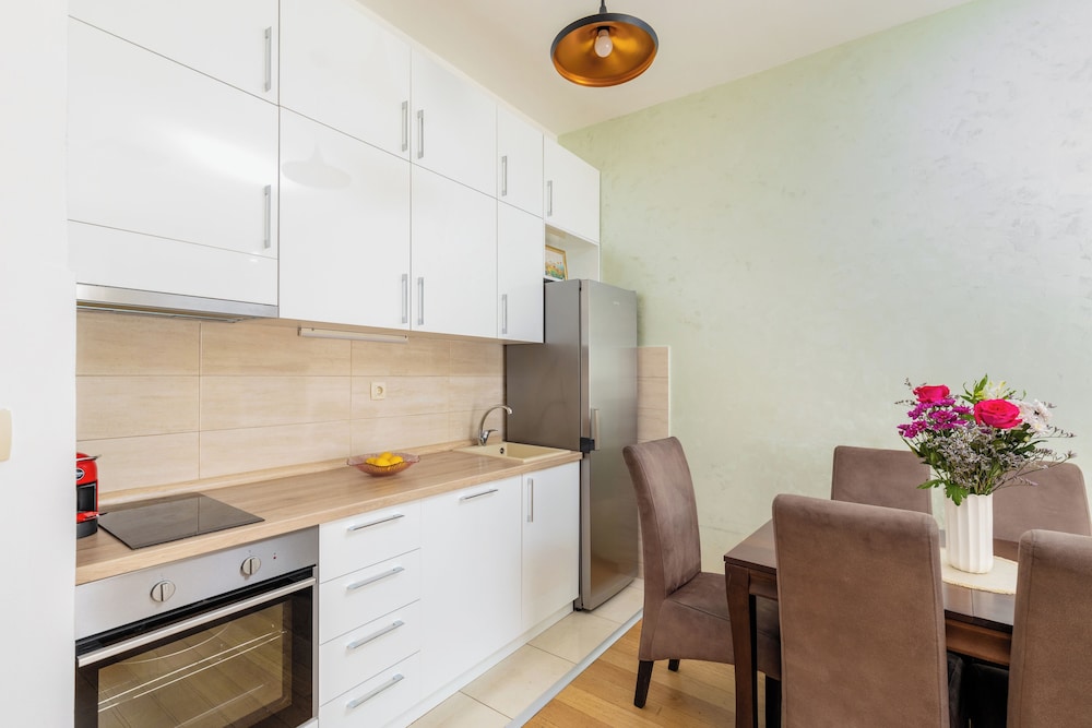 Apart Hotel Ms Katnjanin 14/75