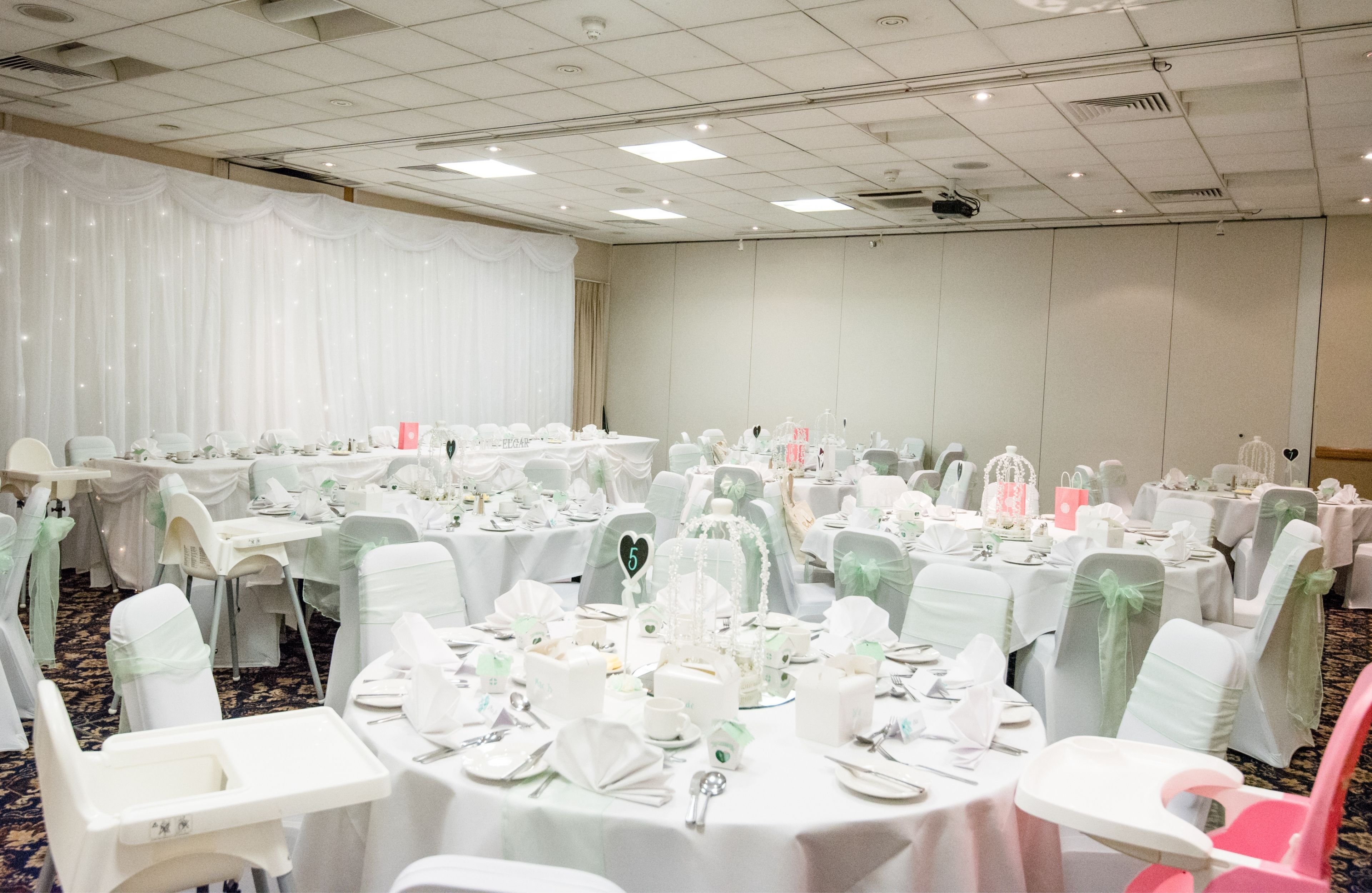Holiday Inn Leeds Wakefield M1 Jct.40, an IHG Hotel 49/56