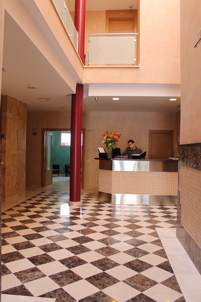 Hotel Carmen 5/45
