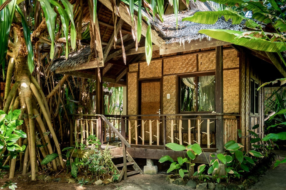 Siargao Inn Beach Resort 4/50
