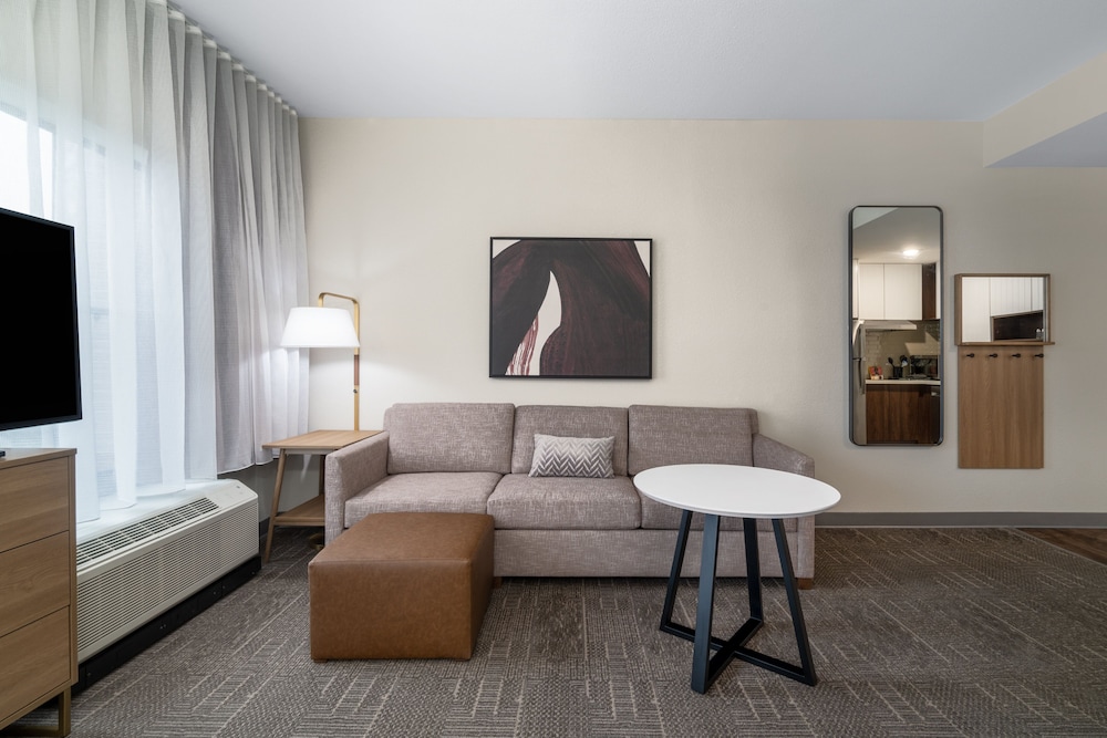 Staybridge Suites Flowood 42/61