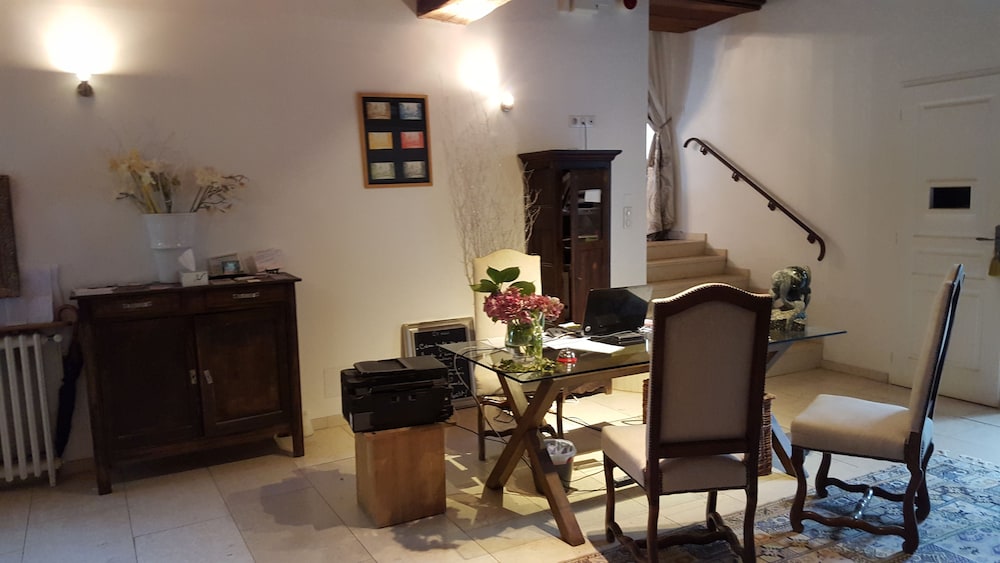 Chateau Le Sallay 42/58