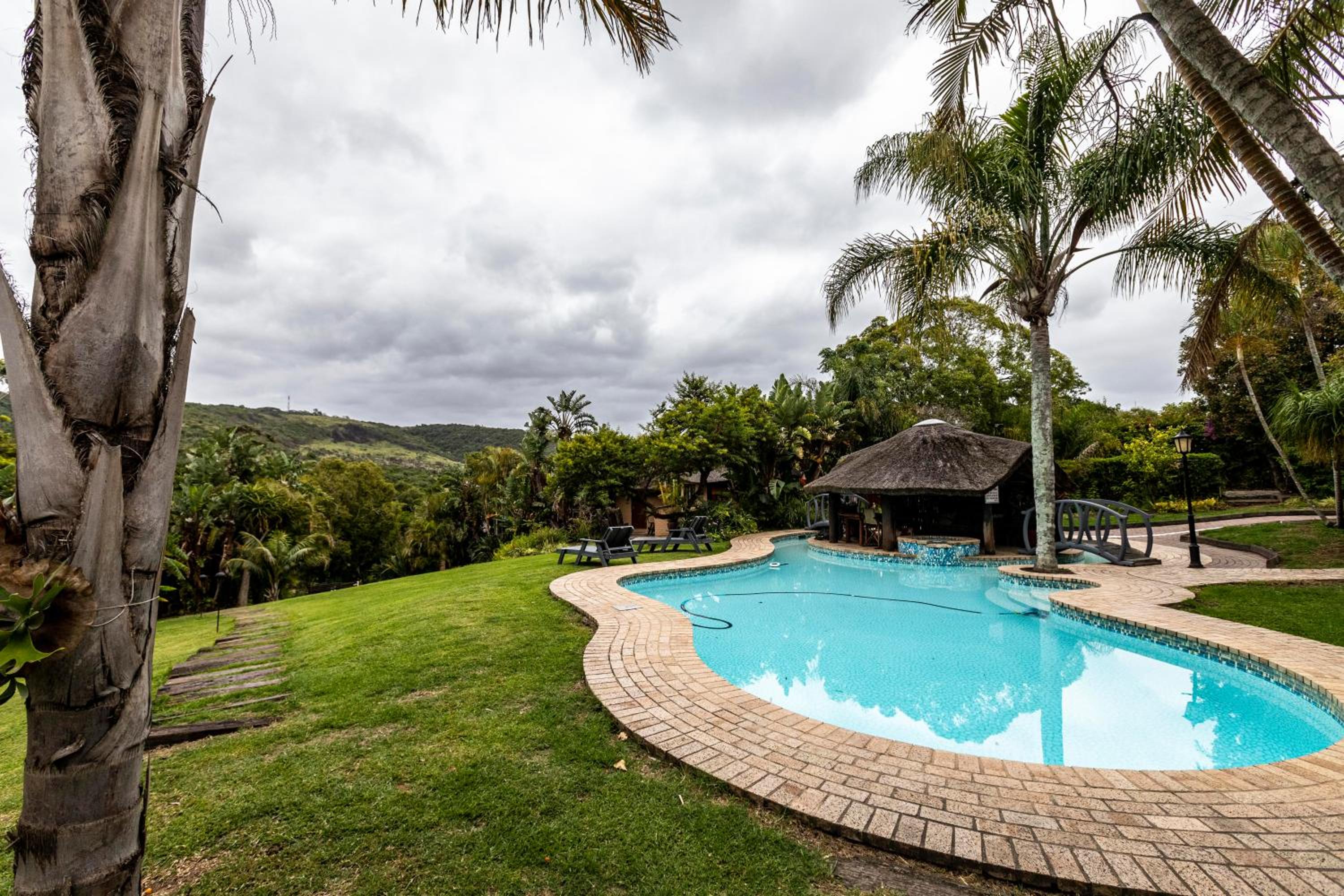 Fish Eagle Manor 13/19