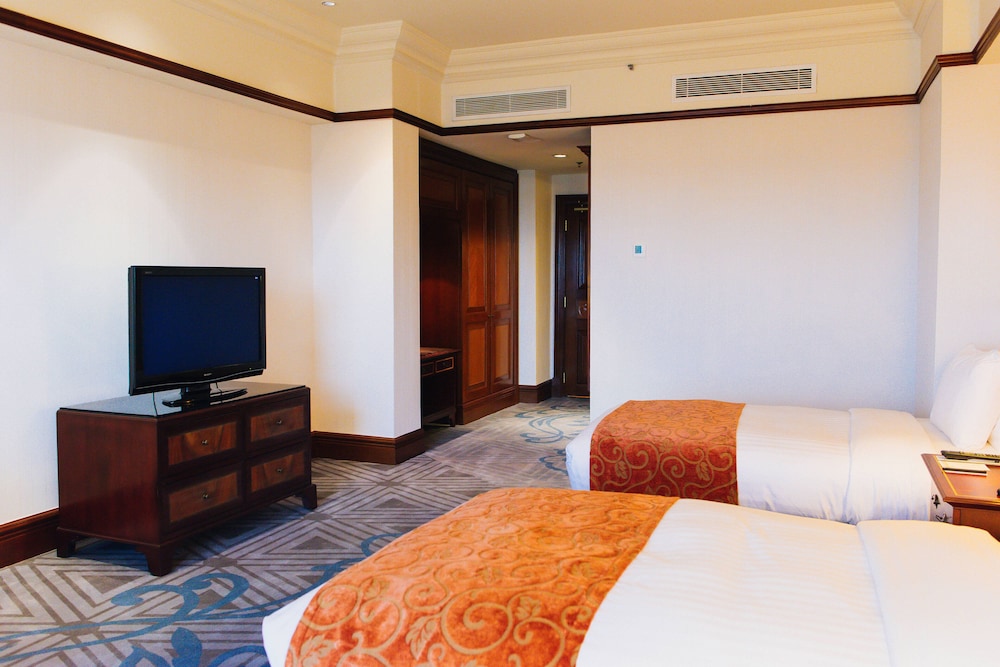 Putrajaya Marriott Hotel 25/75