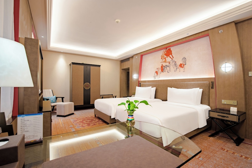 Tibet Hotel Chengdu 13/50