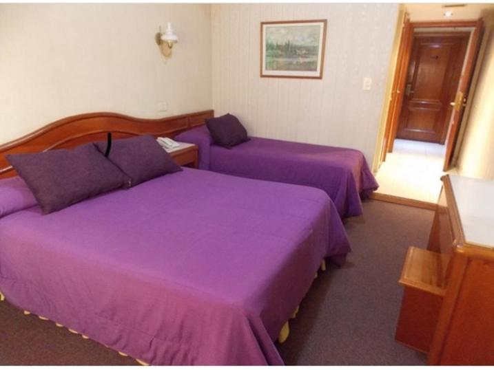 LUEY HOTEL 10/38