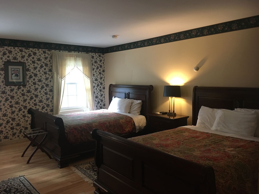 The Stowe Inn 17/64