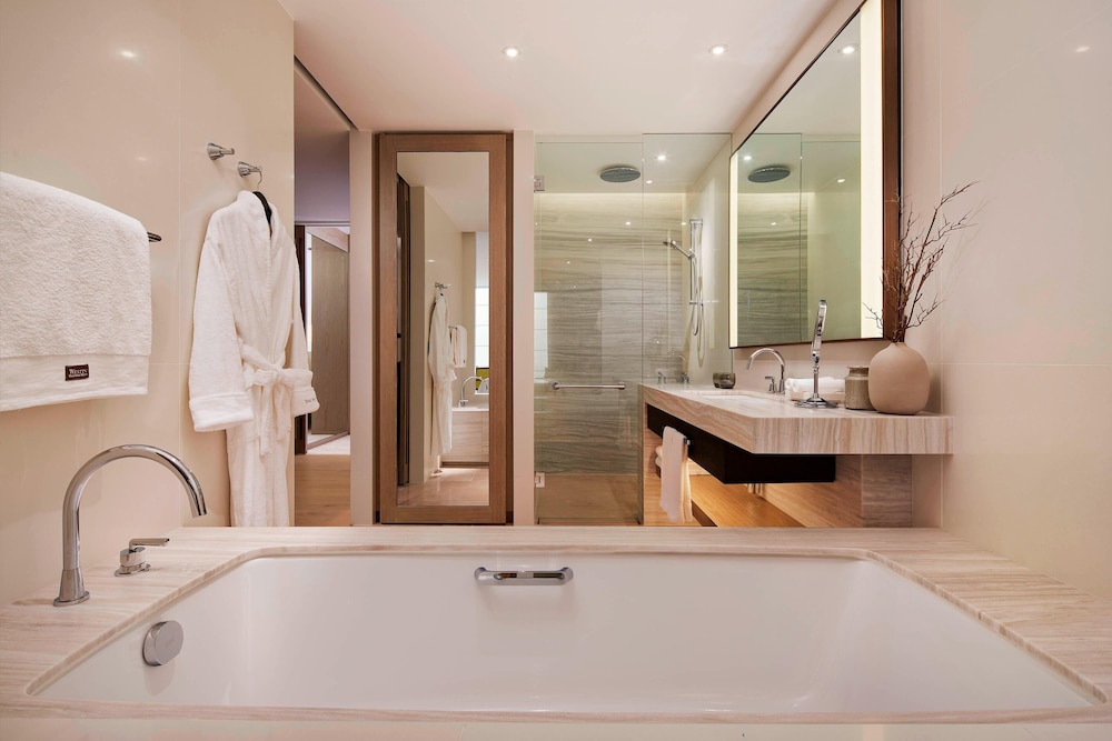 The Westin Perth 13/45