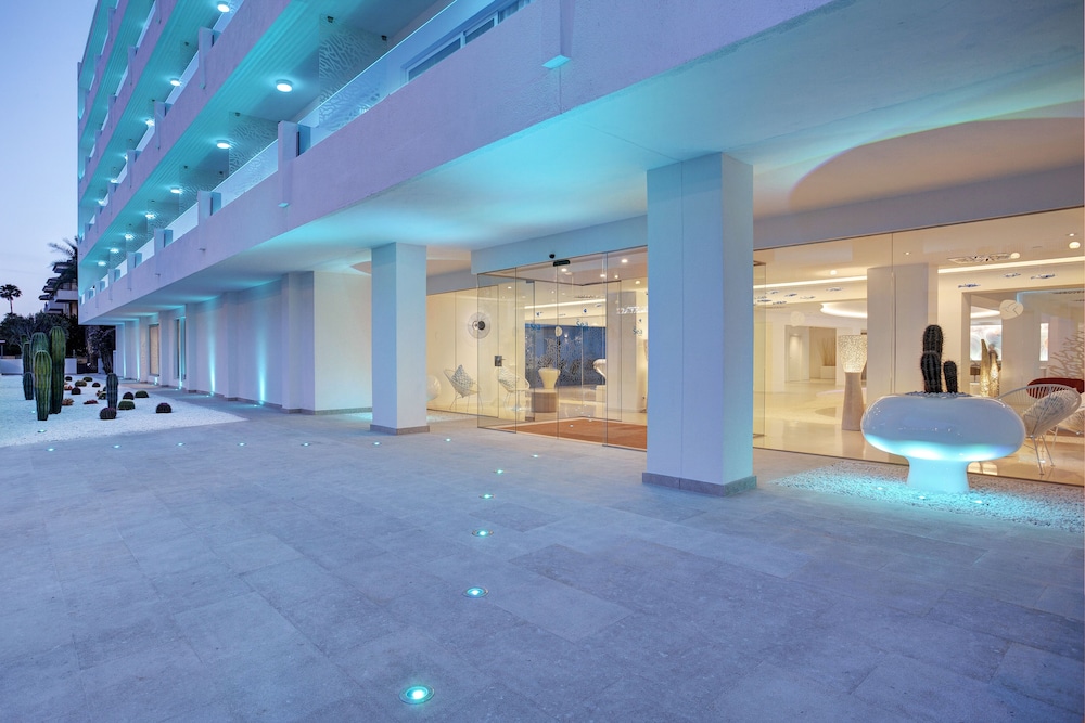 The Sea Hotel by Grupotel - Adults Only 59/70