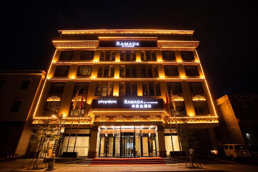 Ramada by Wyndham Diqing 2/27