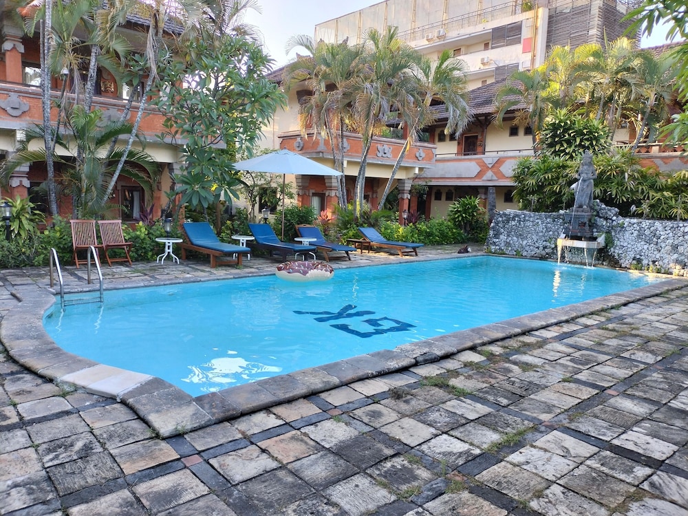 Hotel Kumala Bali (Grand Kumala) 58/62