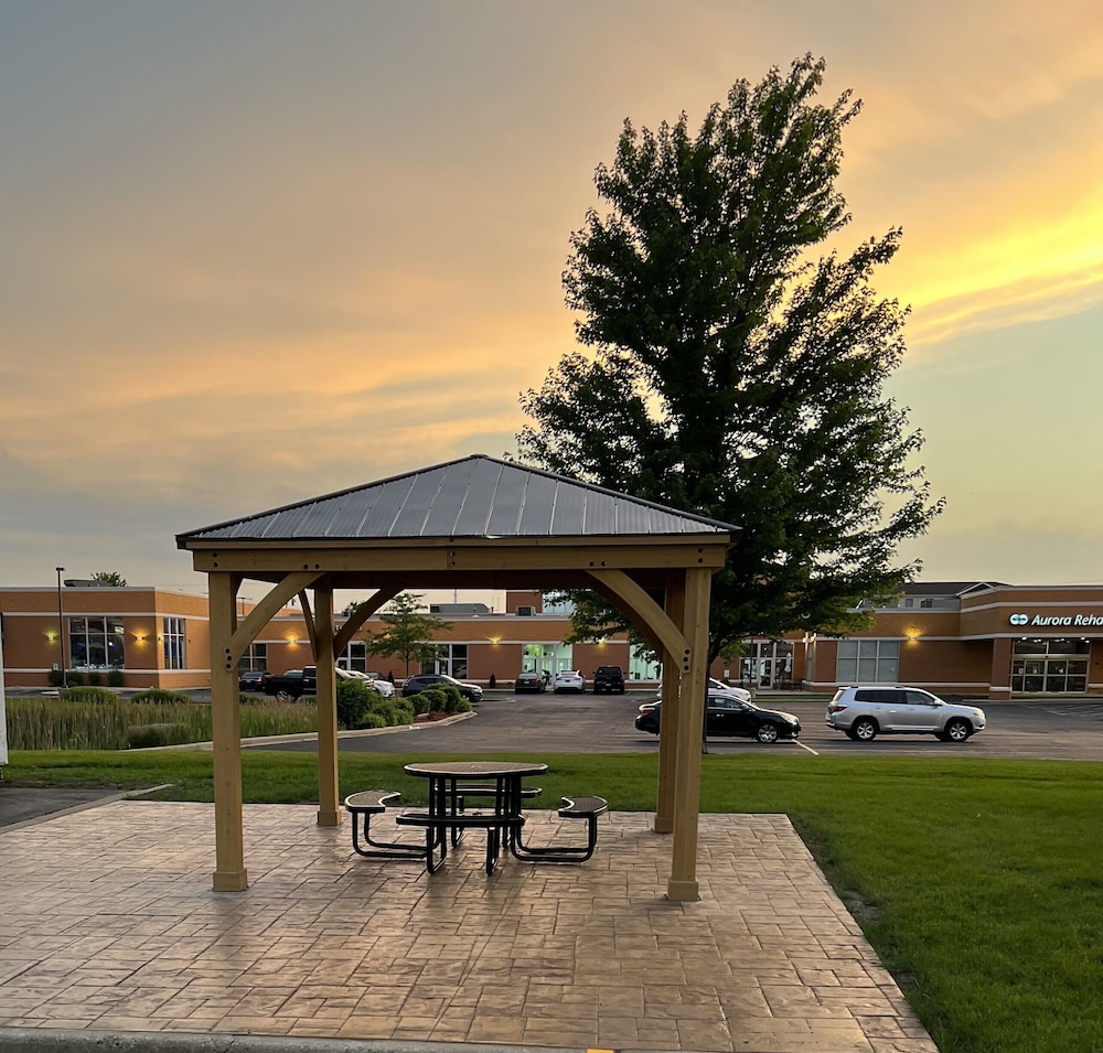 Comfort Inn Racine - Mount Pleasant 8/46