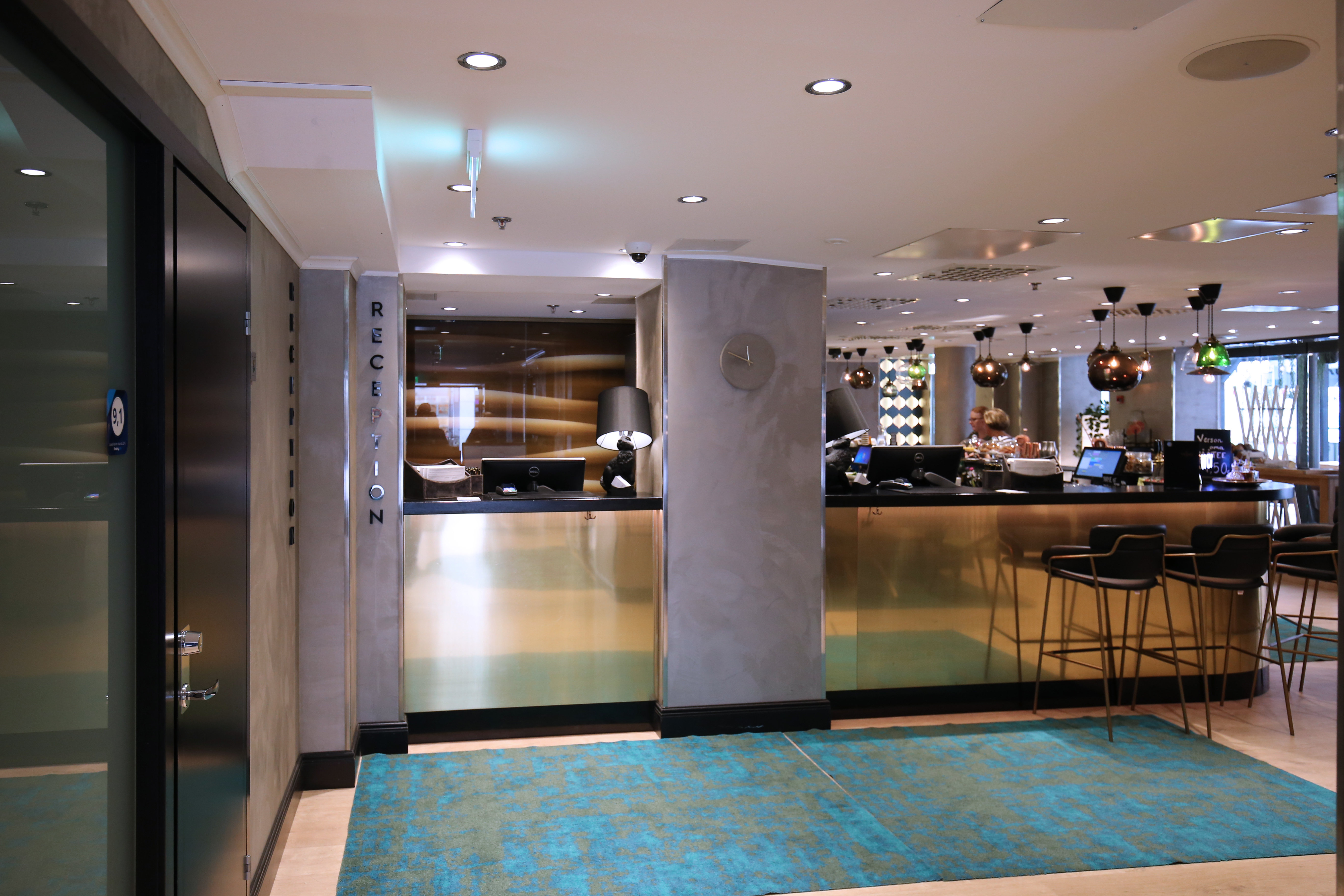 Hotel Verso 4/29