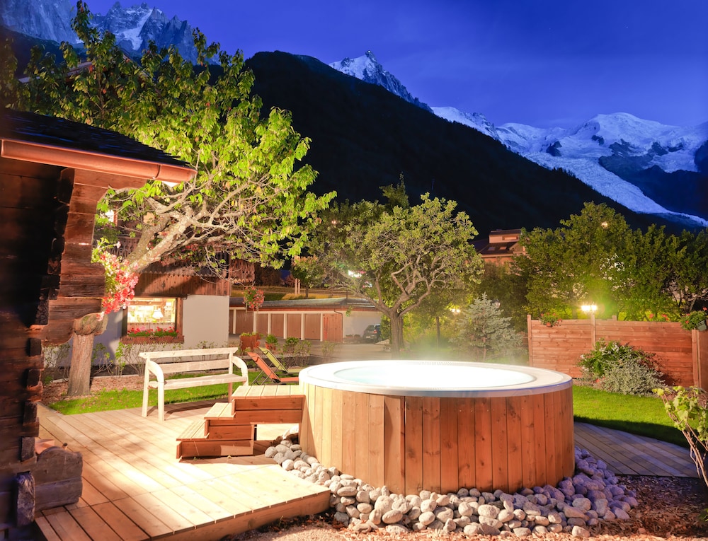 Auberge Du Manoir 46/50
